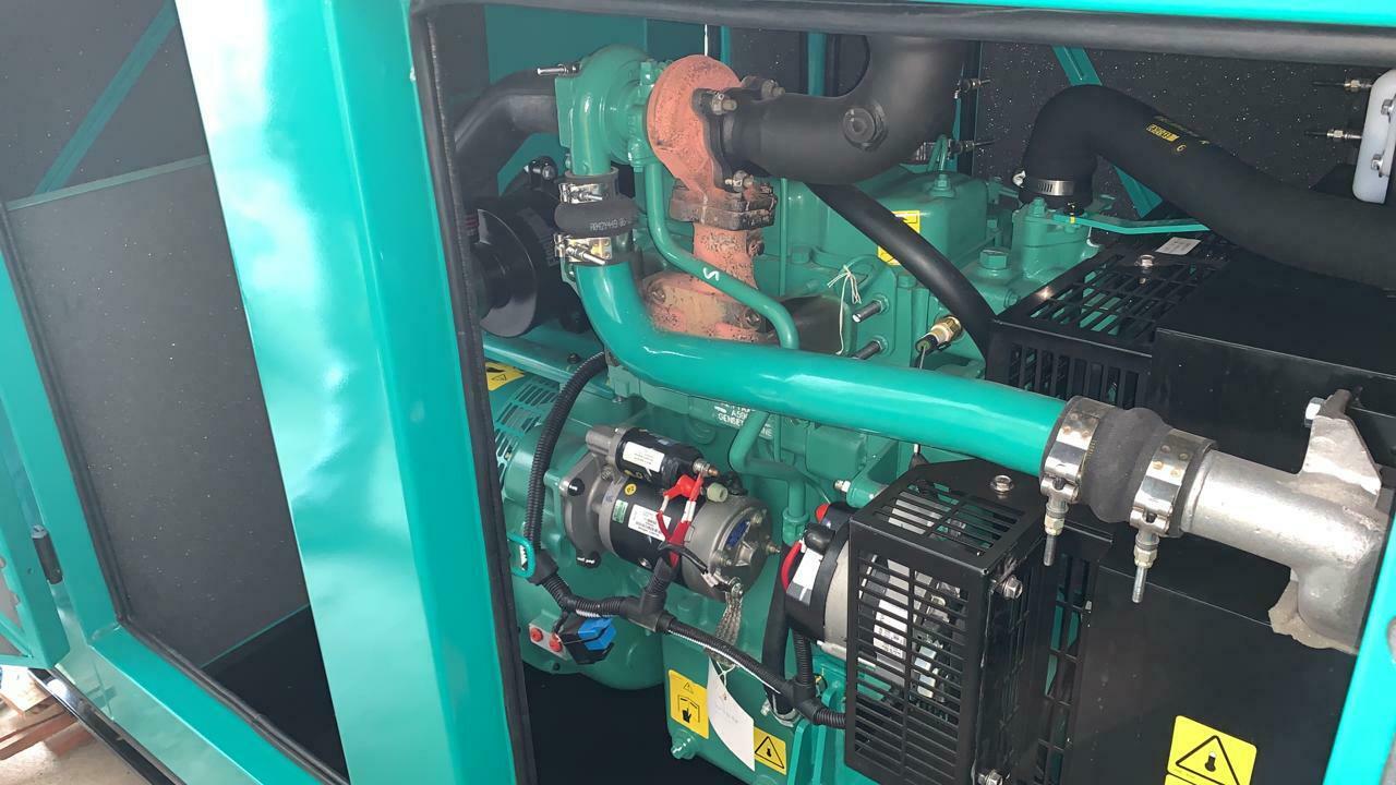 May Phat Dien Cummins C30d5p